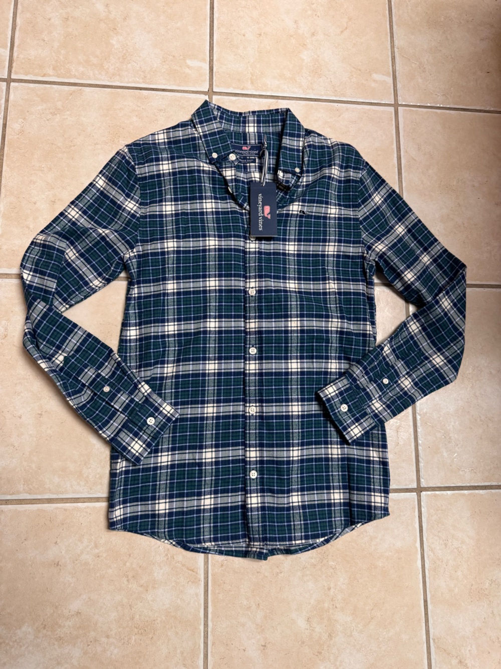 Vineyard Woven Ridge Whale Shirt